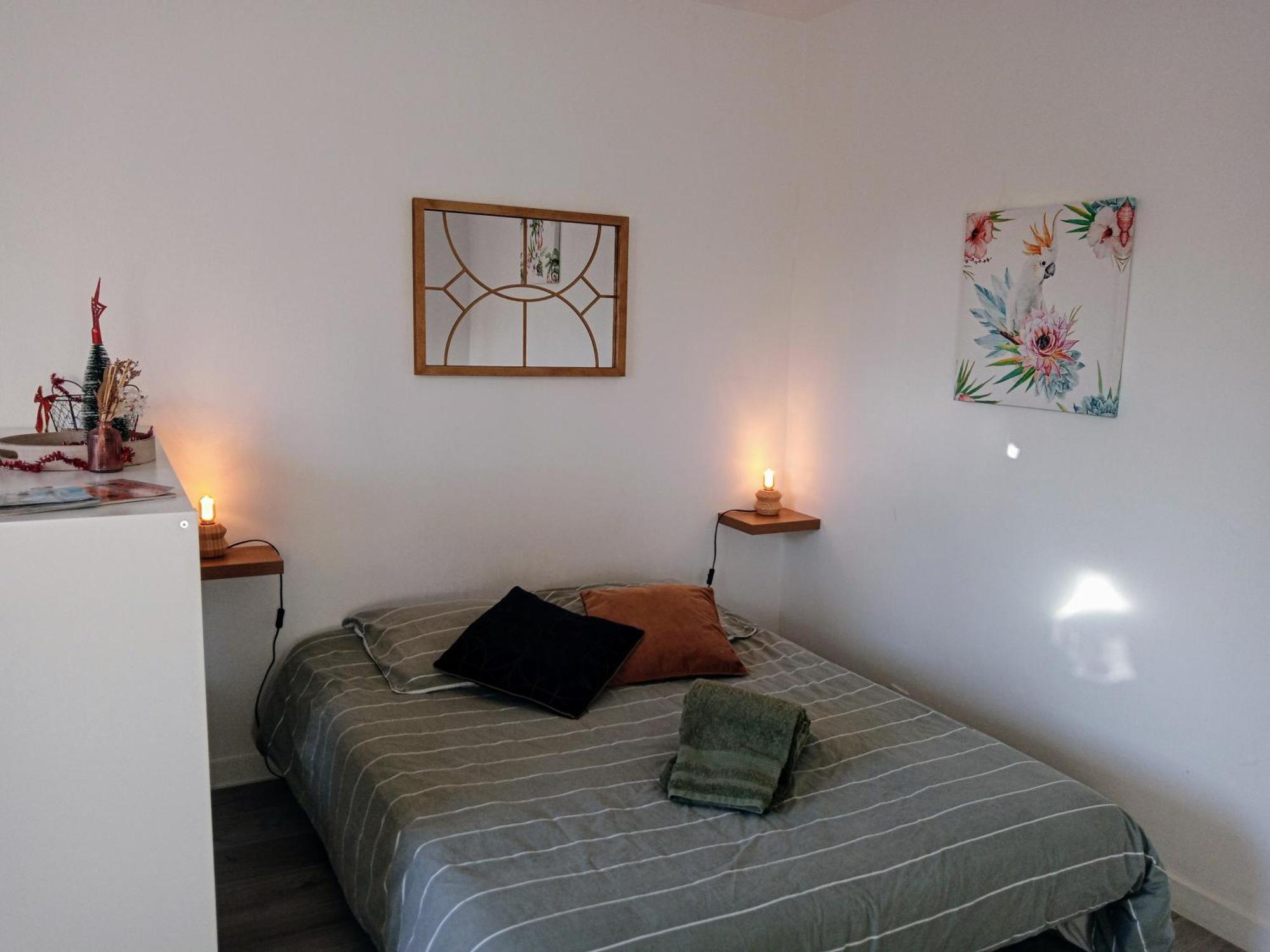 L'Urban Centre Ville Linge Cafe The Inclus 반느 외부 사진